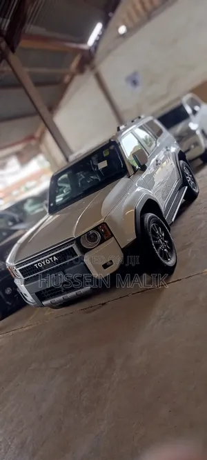 Photo - New Toyota Land Cruiser Prado 2.4 Hybrid 2024 Off white