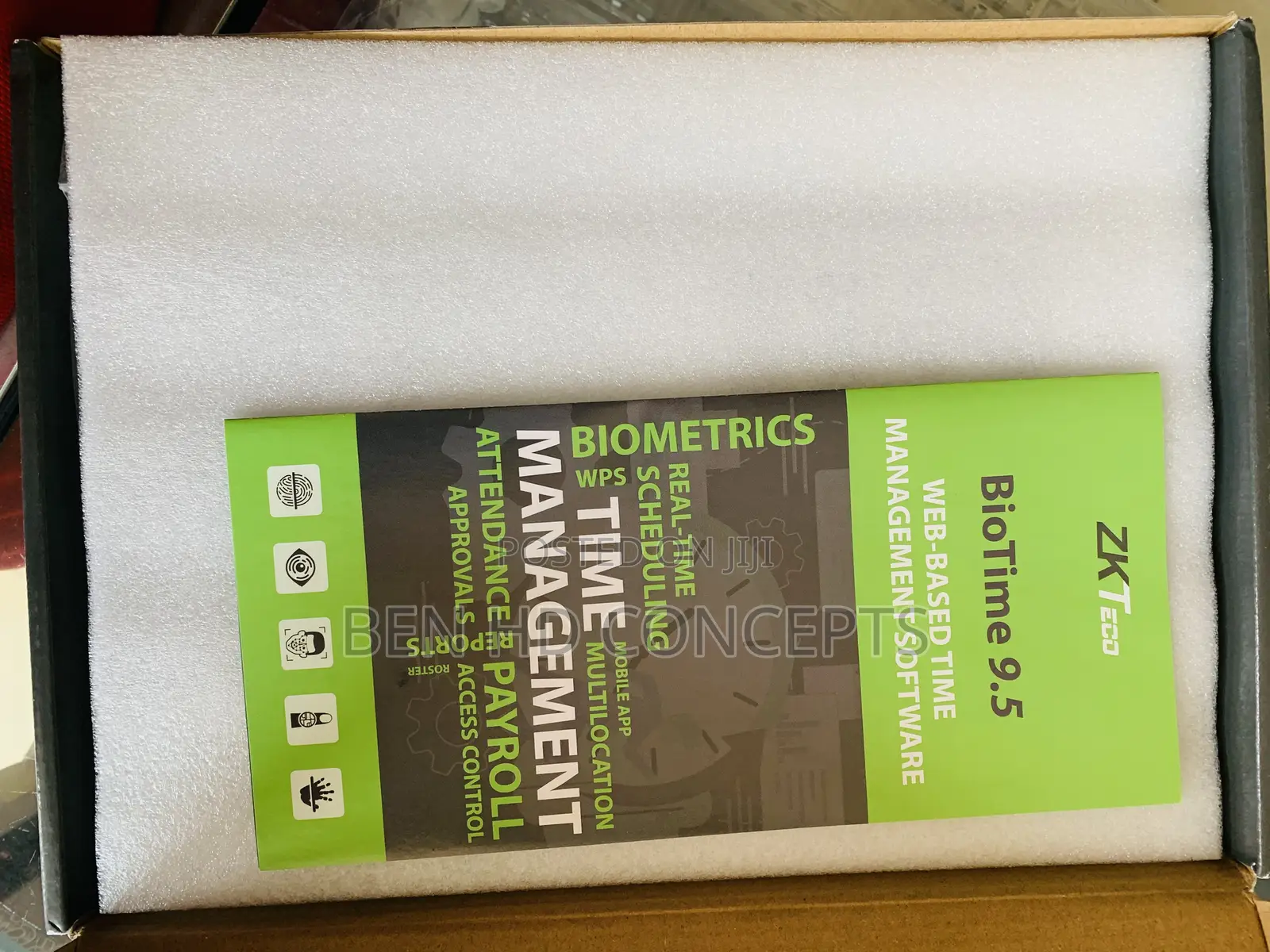 Time and Attendance Machine Pro