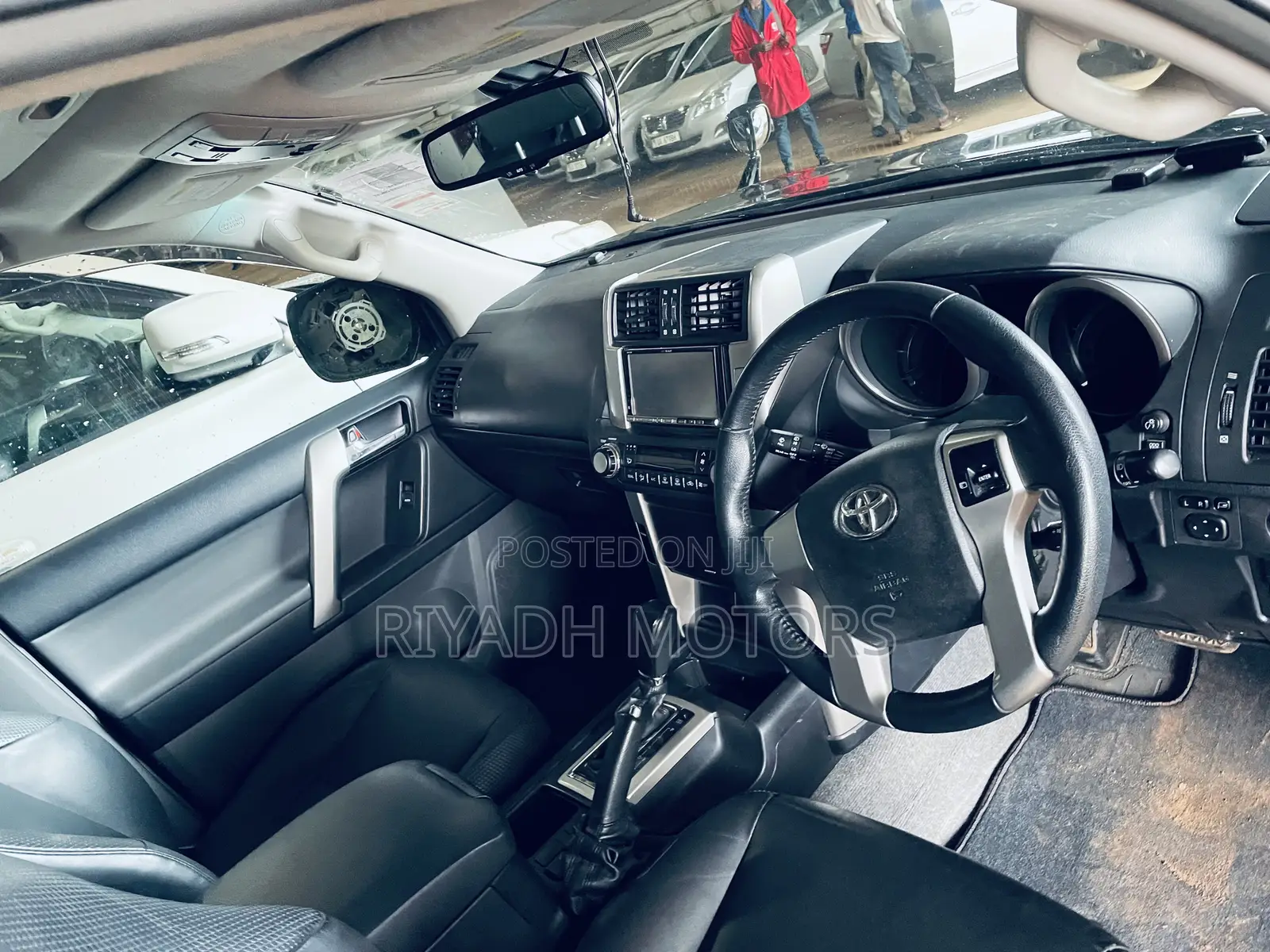 Toyota Land Cruiser Prado 2.7 i 2011 Black
