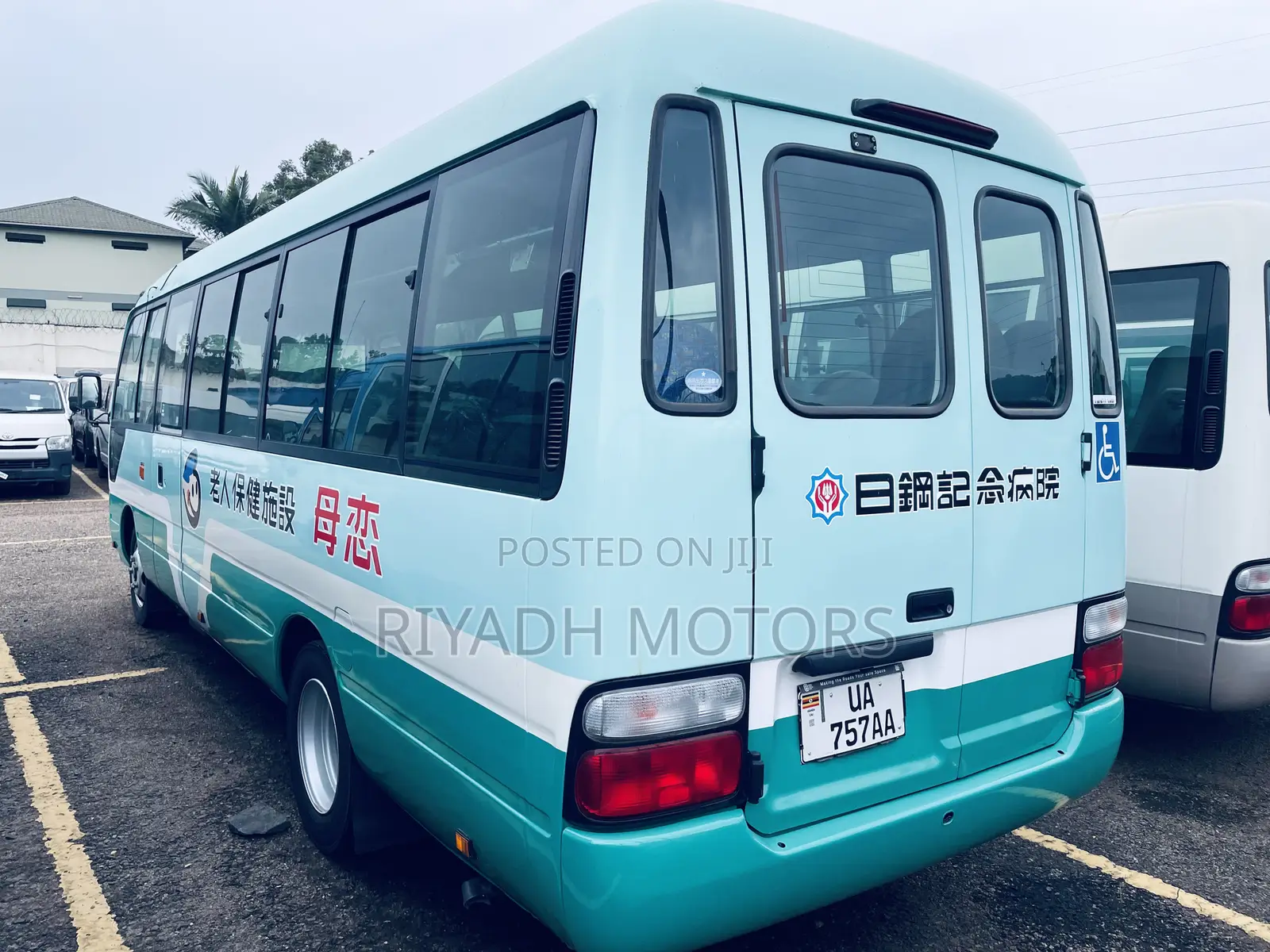 Toyota Coaster 2011 Green