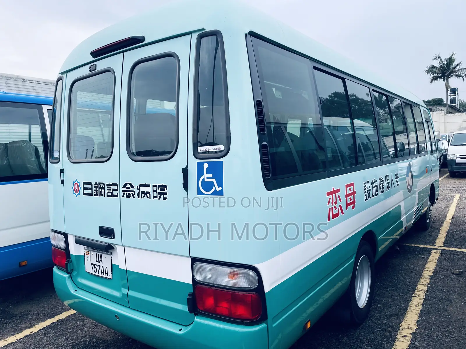 Toyota Coaster 2011 Green
