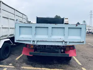 Fuso Tipper Blue Color