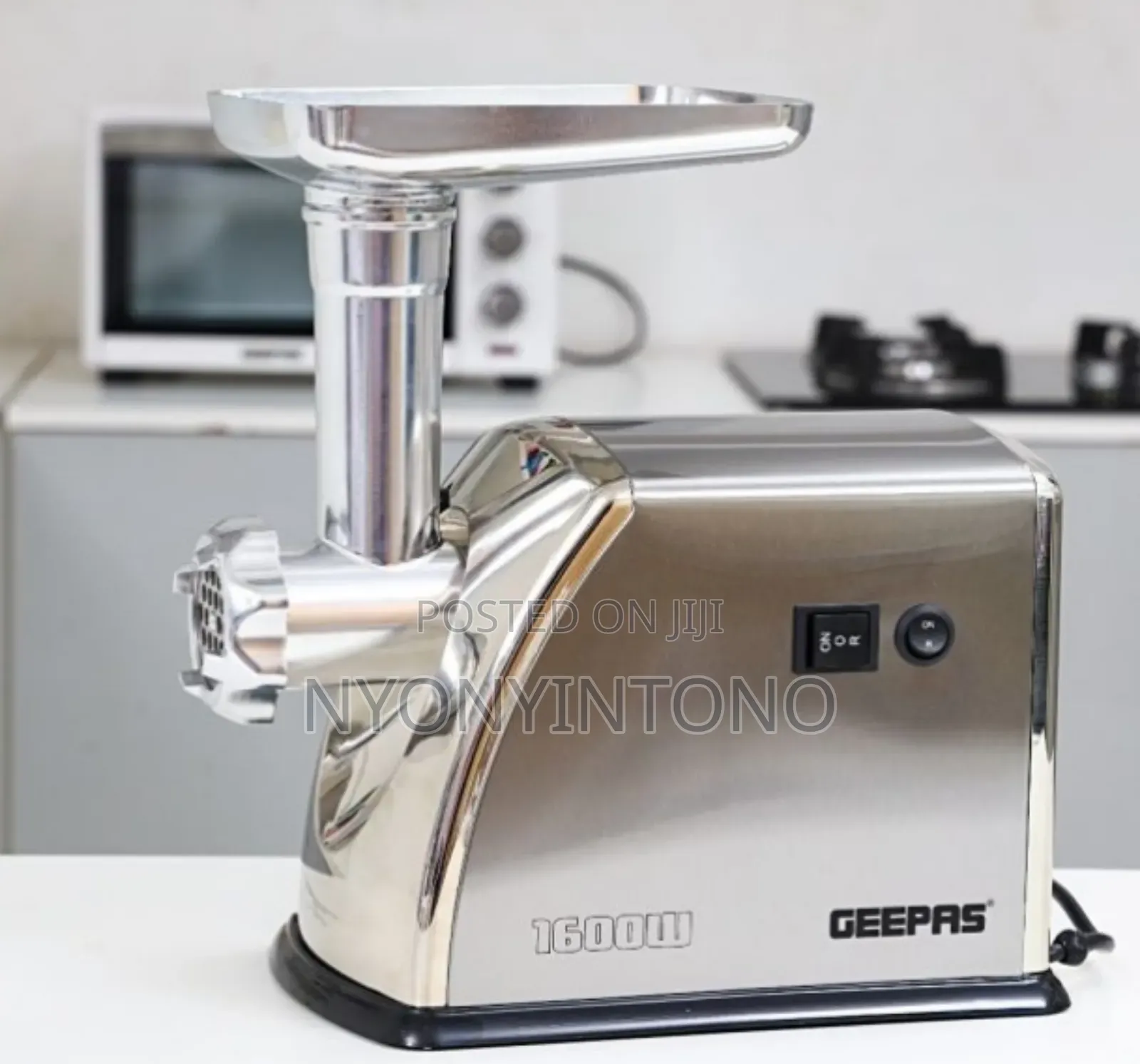 Geepas Best-Quality Electric Meat Mincer GMG-1909