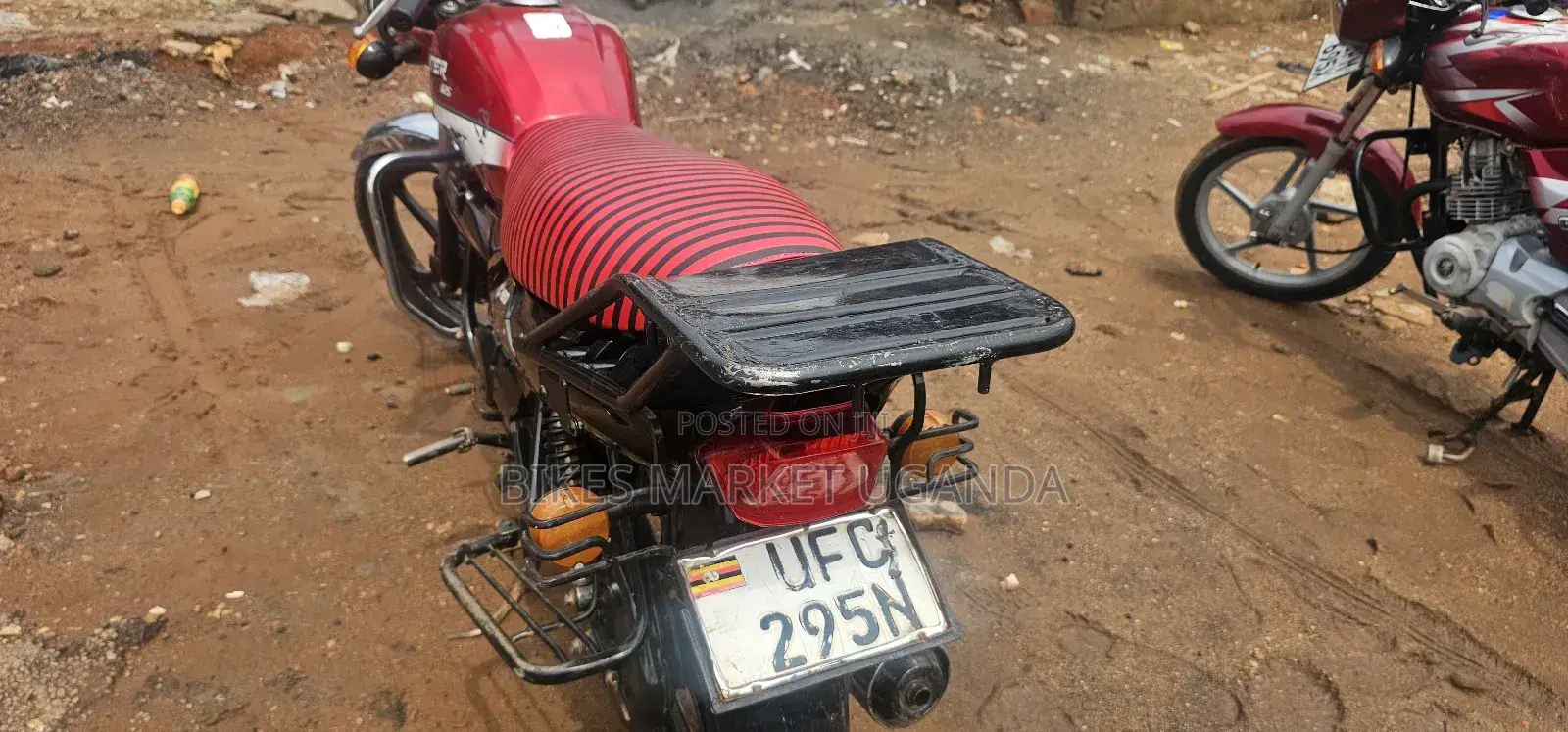 Hero Hunter 125 2021 Red