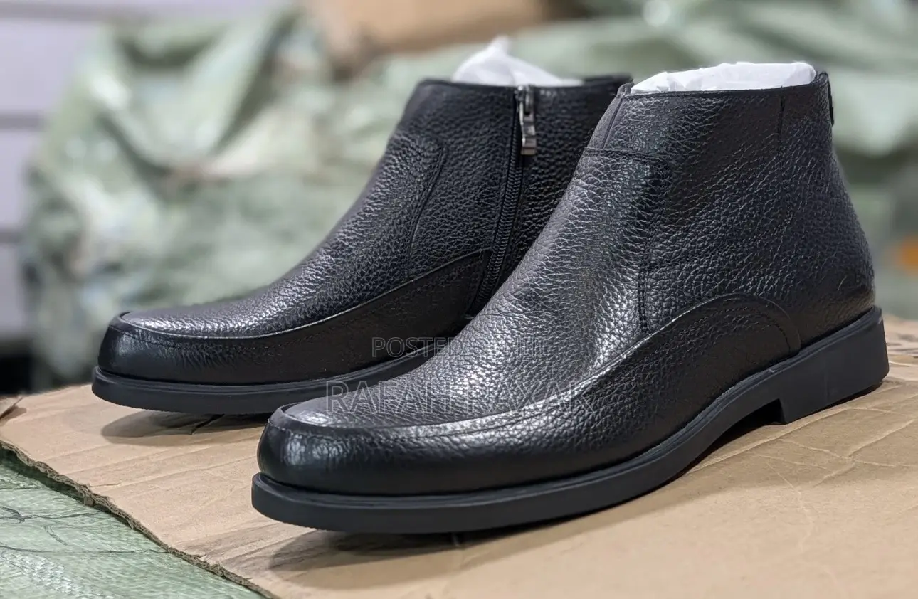 Men’S Black Clarks Formal/Gentle Laceless Leather Boots