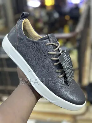 Original Dark Tan/White Ecco Smart Casual Leather Sneakers