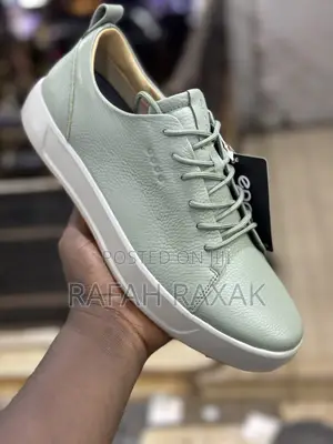 Original Green Ecco Smart Casual Leather Sneakers