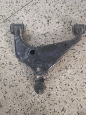 Photo - Control Arm/ Lower Suspension Plate for Toyota Hillux Revo.