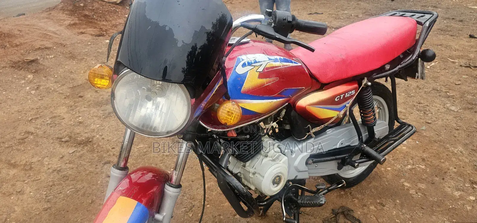 Bajaj Boxer 125 2023 Red