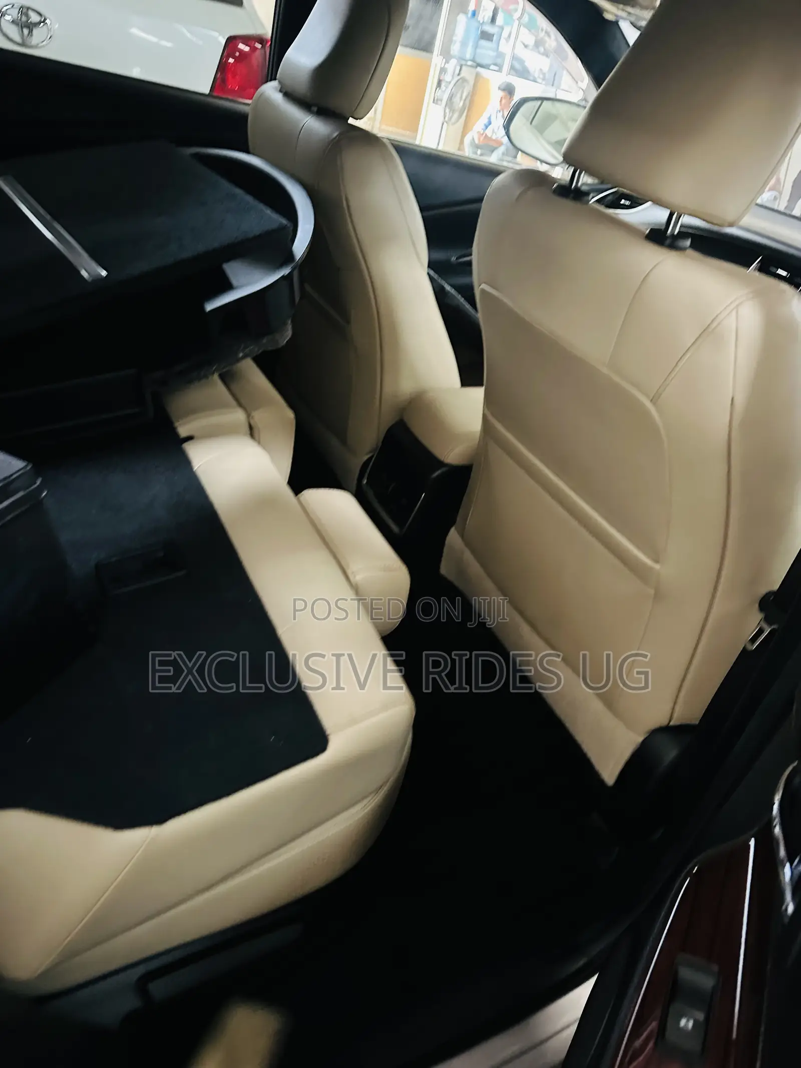 Toyota Harrier 2.5 Hybrid 4WD 2016 Silver