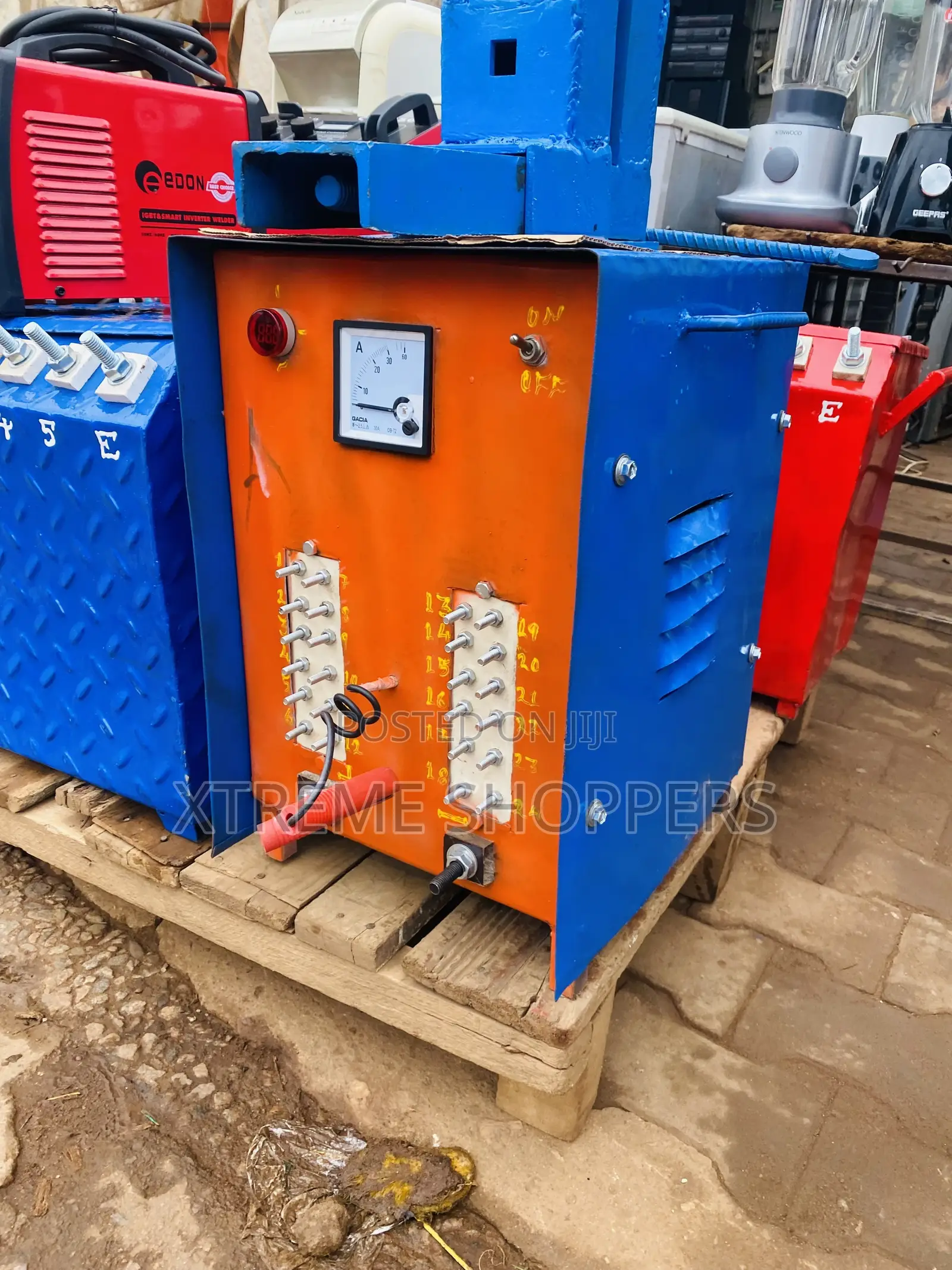 Perfect Business Startup / Battery Charger 24at Once