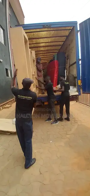 Movers and Packers