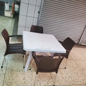 Photo - *Bar*/Restaurant/Dining Plastic Table and Chairs