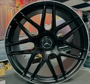 R22 Benz Amg Being Smart Is Allowed Bater Is Allowed Also.
