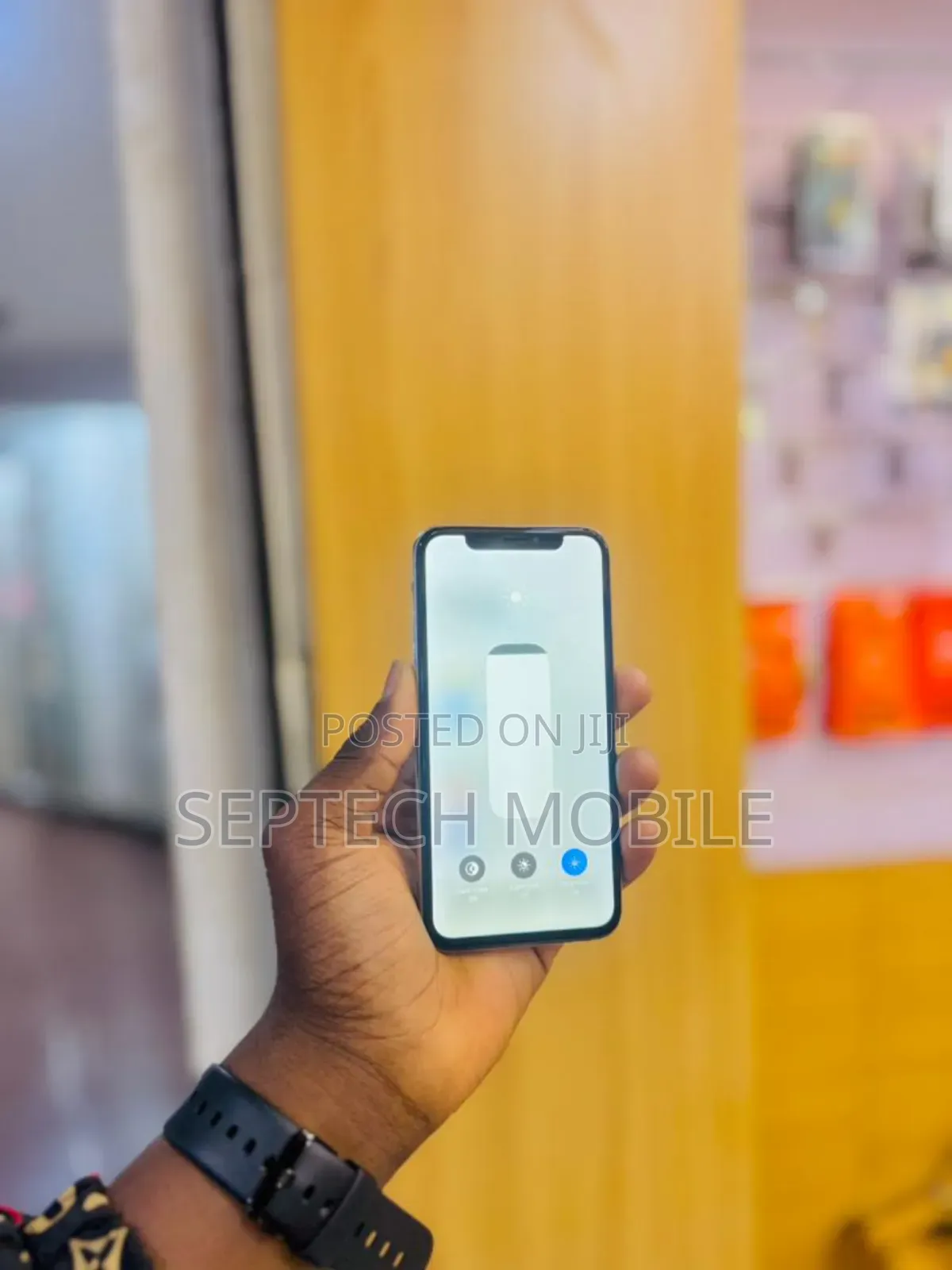 New Apple iPhone X 64 GB White