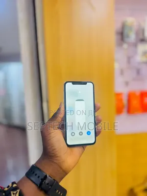 New Apple iPhone X 64 GB White