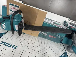 Chain Saw Machine