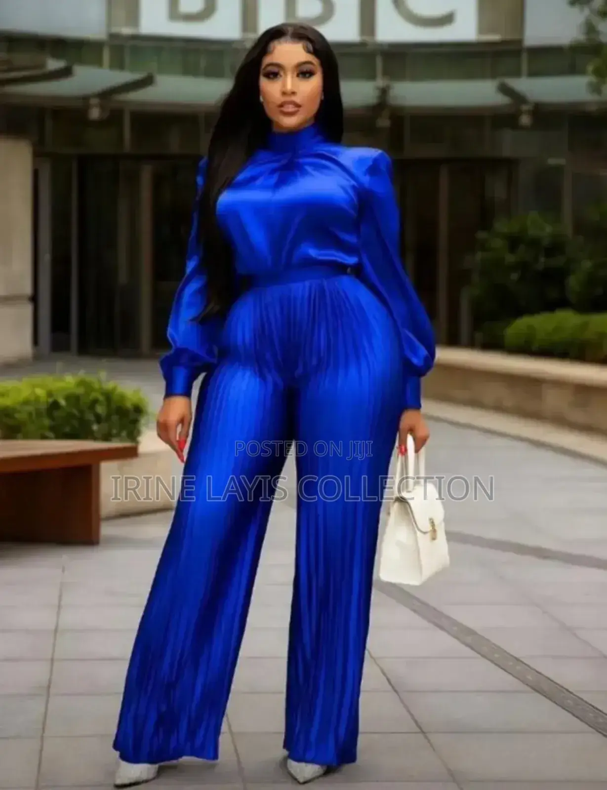 Lady's Unique 2 Piece Wear