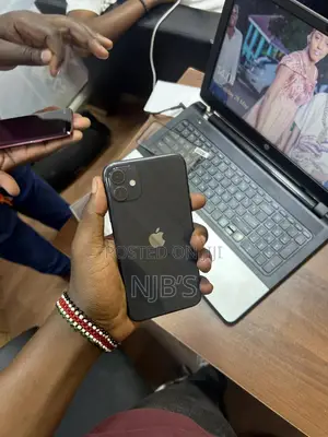Apple iPhone 11 128 GB Black