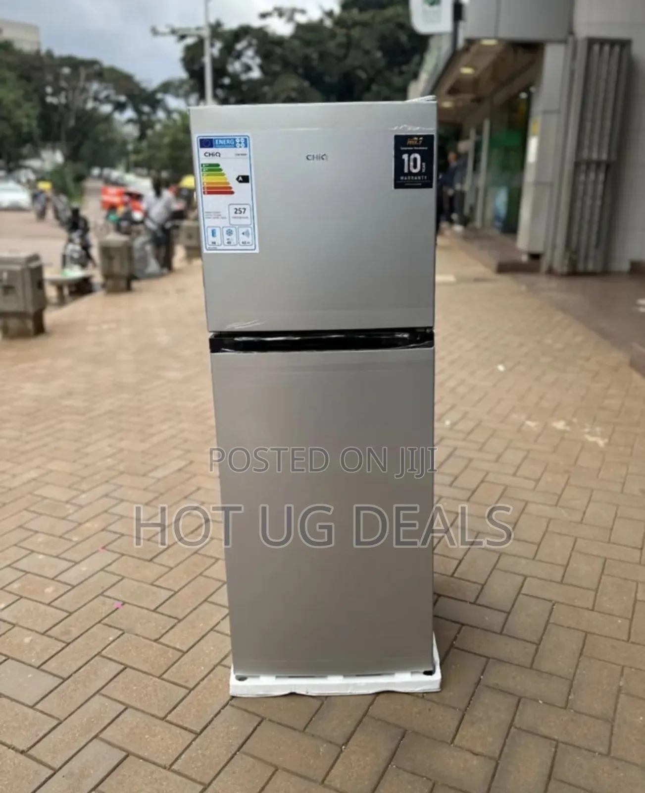 Chiq 180 Liters Double Door Top Freezer Defrost Refrigerator
