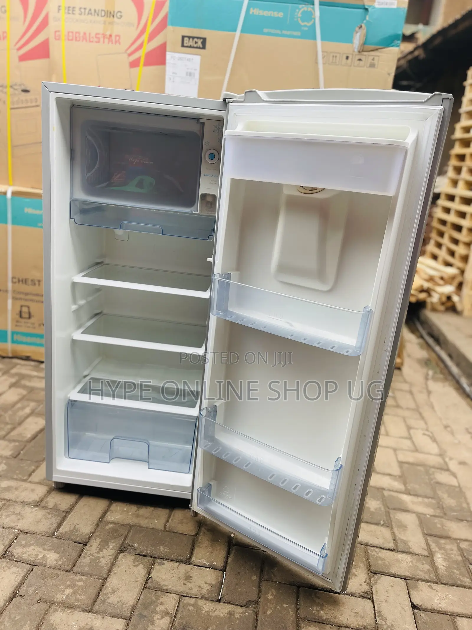 229l Hisense Fridge With a Dispenser