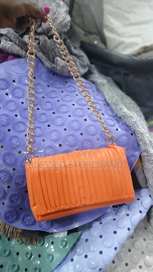 Ladies Chain Cross Bag