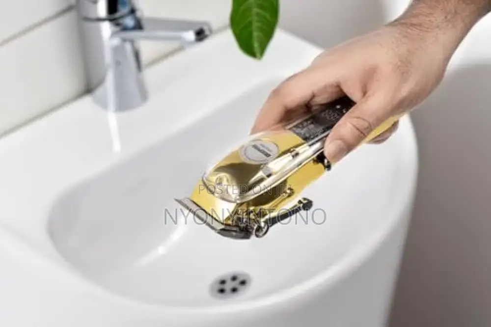 Geepas Rechargeable Professional Hair Clipper GTR-57504