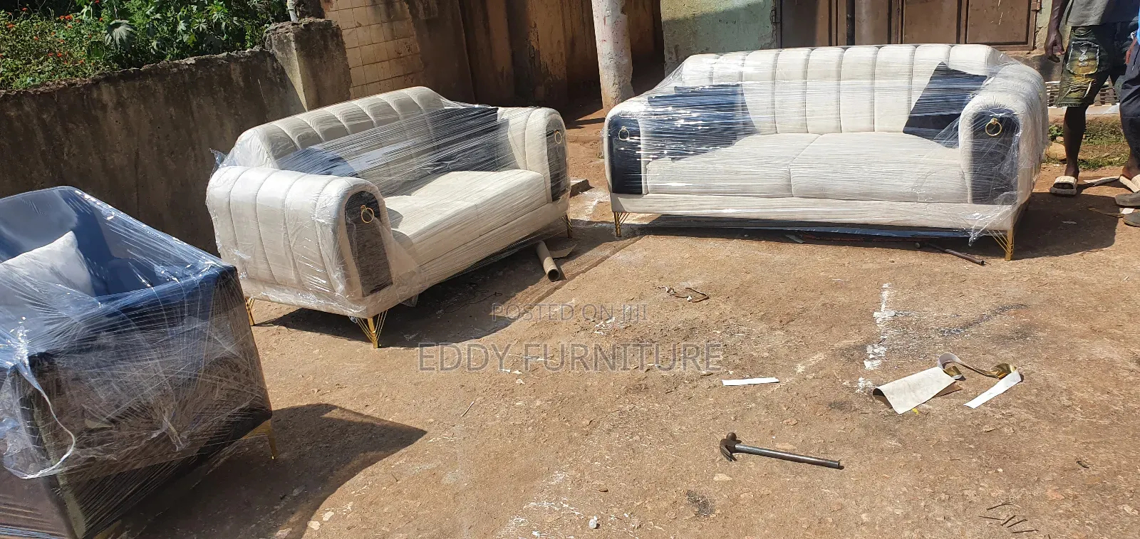 Luxury 3.2.1 Sofa