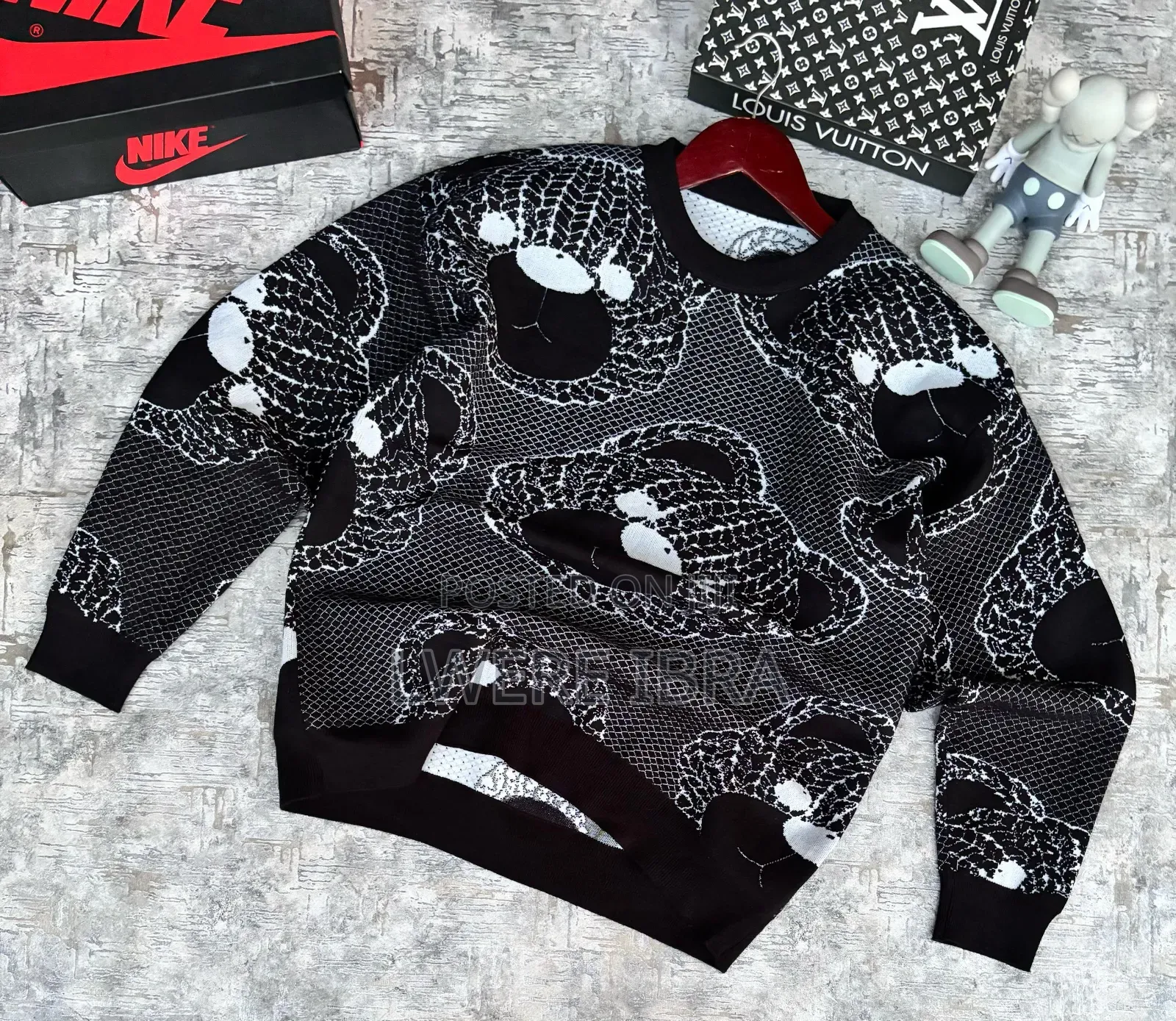 Unisex Designer Warm Sweaters