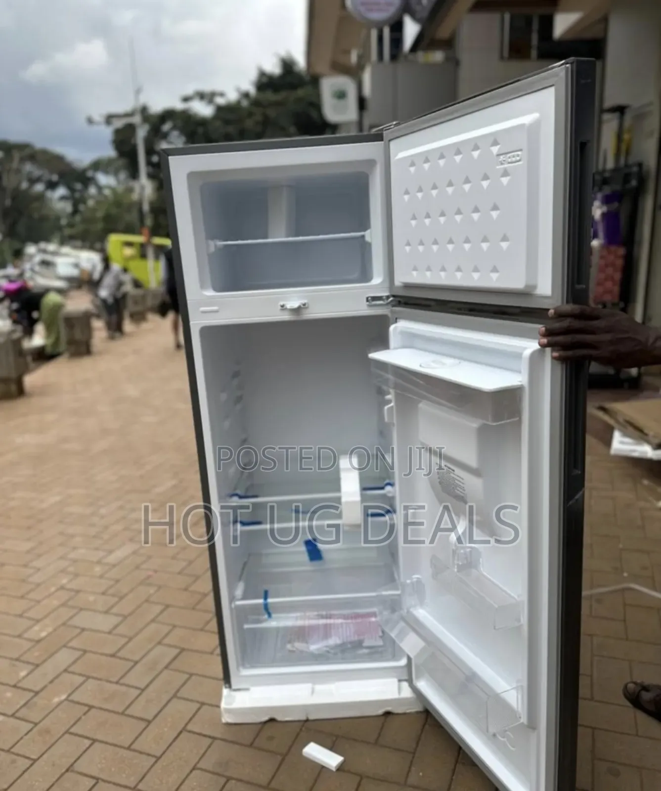Chiq 270 Liters Water Dispenser Double Door Refrigerators