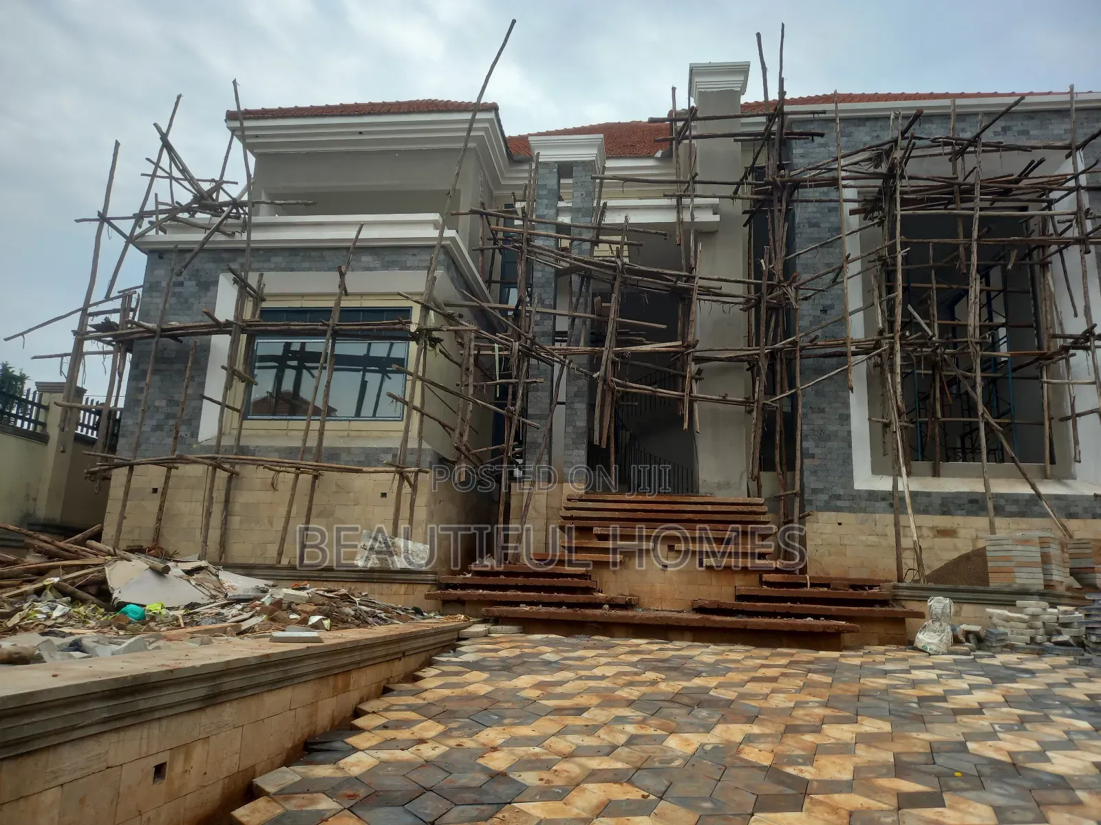 Furnished 6bdrm Mansion in Ntinda, Central Division for sale