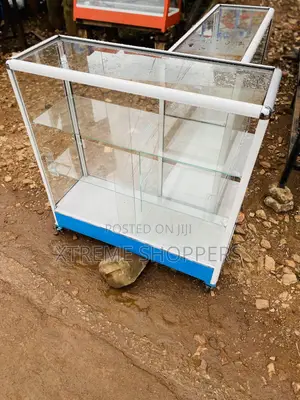 Already Displayed Counter/ 3ft / Good Idea
