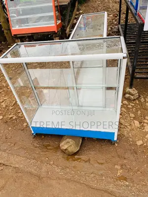 Profitable Idea / Glass Display Counter / 3ft
