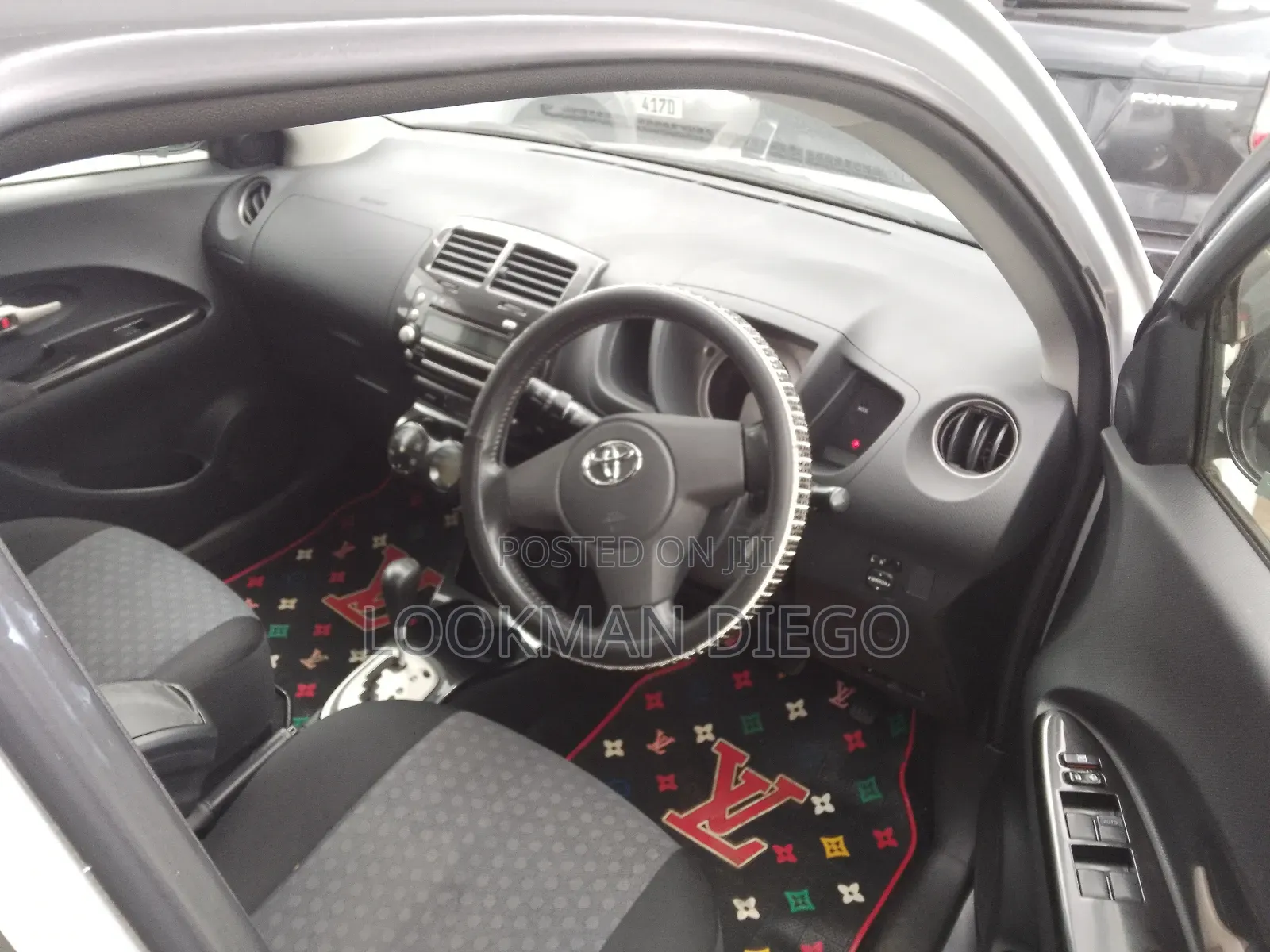 Toyota IST 2008 Silver