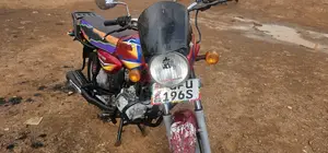 Bajaj Boxer 125 2024 Red