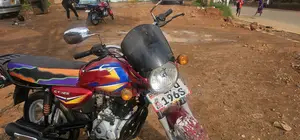 Bajaj Boxer 125 2024 Red