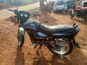 TVS HLX 125 2013 Black