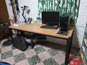 6ft Long Table. Computer Desk/ Conference Table / Dining