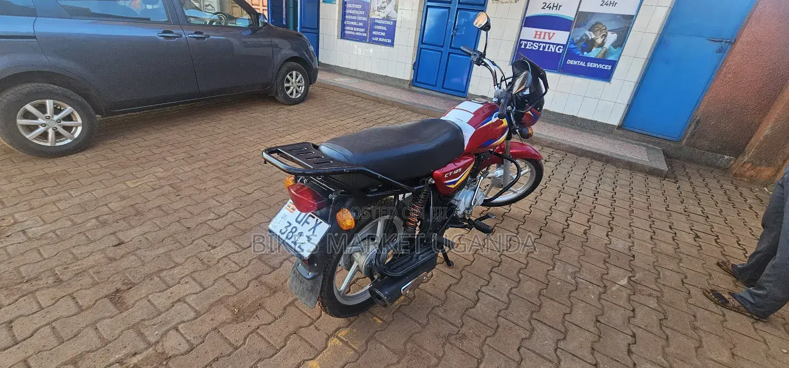 Bajaj Boxer 125 2024 Red