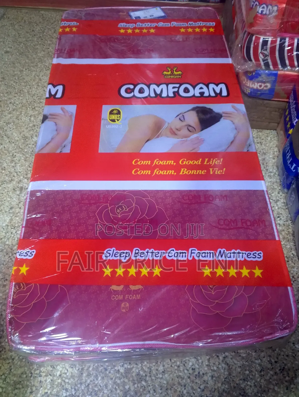 Super Deluxe Mattress. 3*6*4inches. ( Red,)