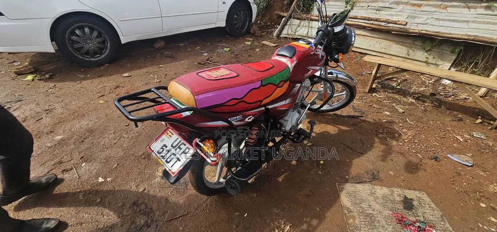 Bajaj Boxer 125 2023 Red