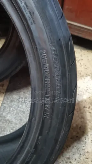 265/40r22 Used Farroad Tyre