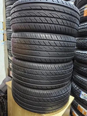 225 45 R18 Ovation Tha Over Roll Tires From China 