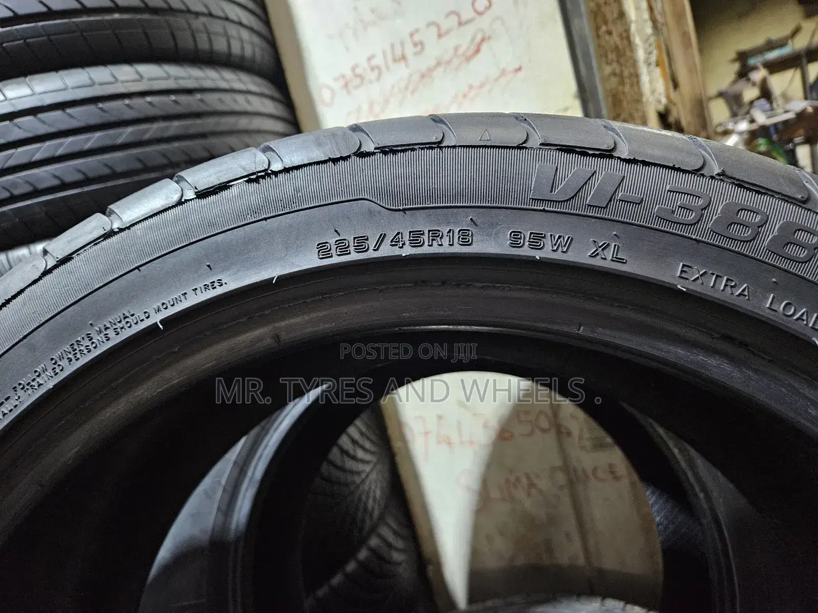 225 45 R18 Ovation Tha Over Roll Tires From China 