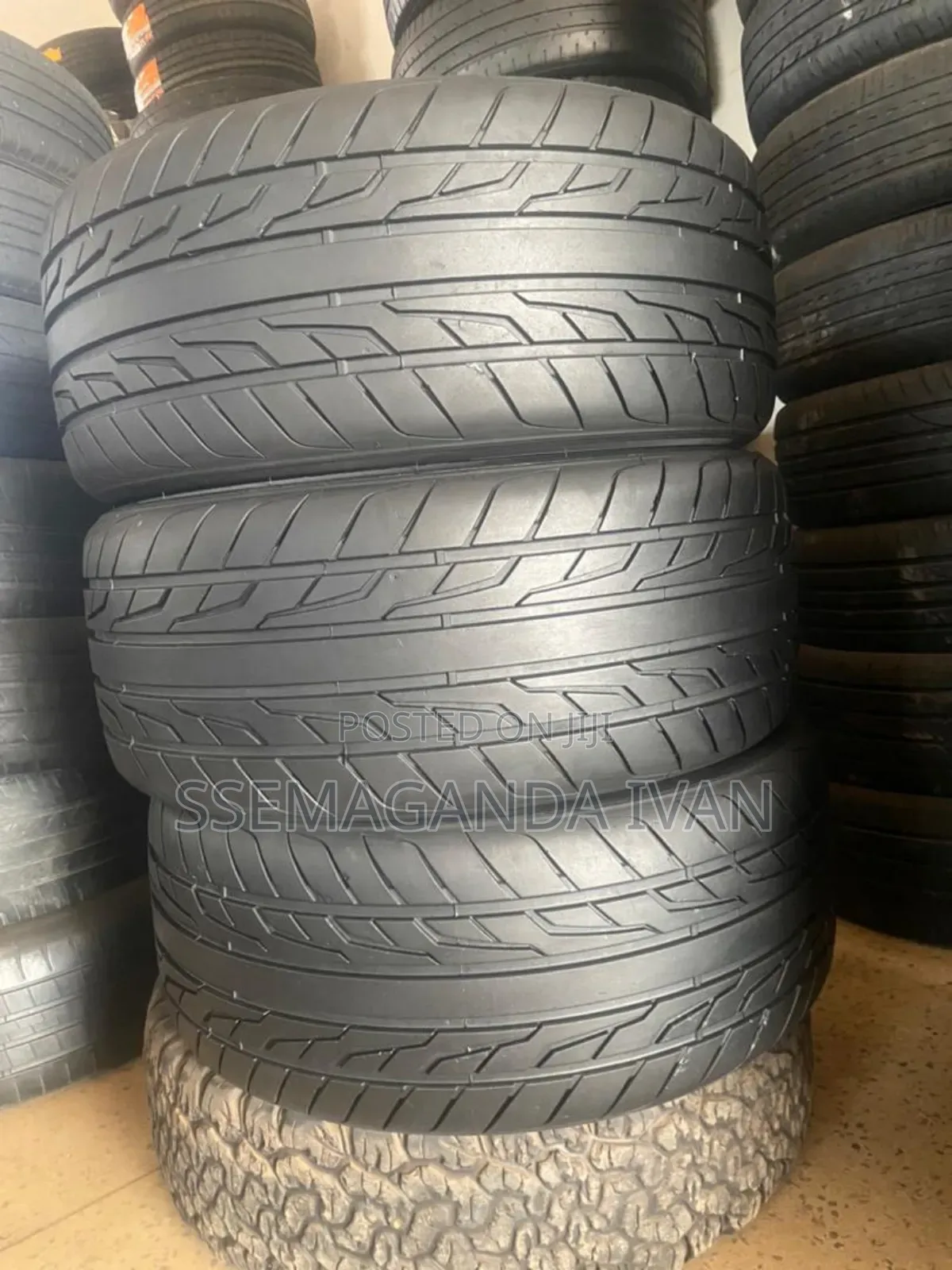 275/45r20 Used Farroad Tyres in Great Condition