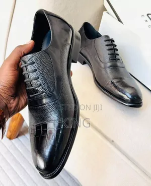 Cla England Shoes. Calfskin/Leather