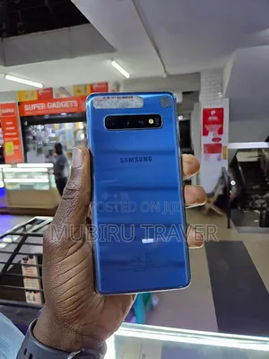 Photo - Samsung Galaxy S10 128 GB Blue