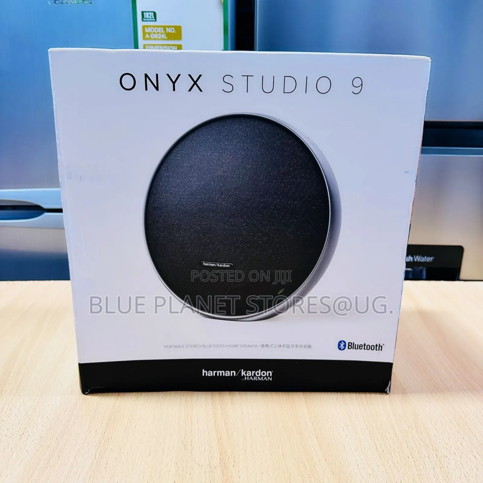 Harman Kardon Onyx Studio 9 Speakers \\ 50w \\ Rechargeable