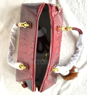 Crocodile Pattern Boston Handbag