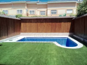 Crisc Artificial Turf